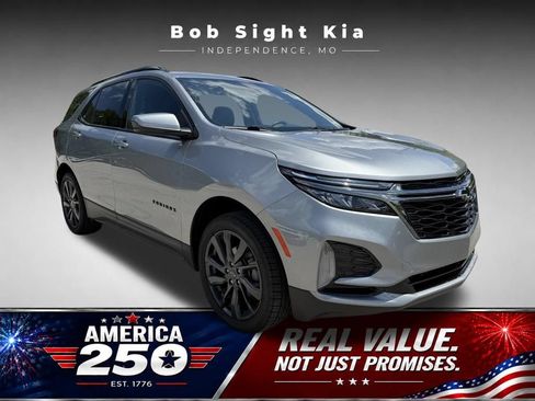 Used 2023 Chevrolet Equinox RS AWD/4WD image 16