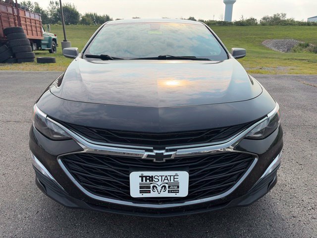 Used 2019 Chevrolet Malibu RS FWD image 2