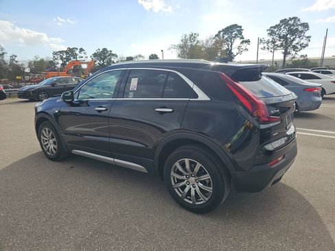 Used 2020 Cadillac XT4 Premium Luxury image 8