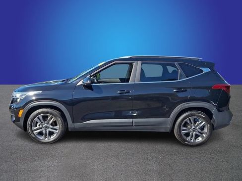 Used 2023 Kia Seltos S w/ Navigation Package FWD image 7