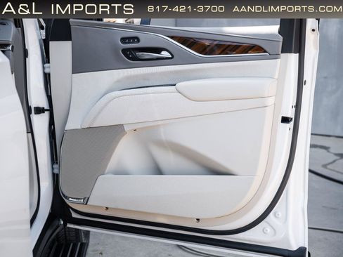 Used 2024 Cadillac Escalade Sport Platinum w/ LPO, ONYX Package AWD/4WD image 66