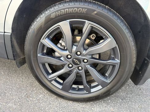 Used 2024 Chevrolet Equinox RS FWD image 9