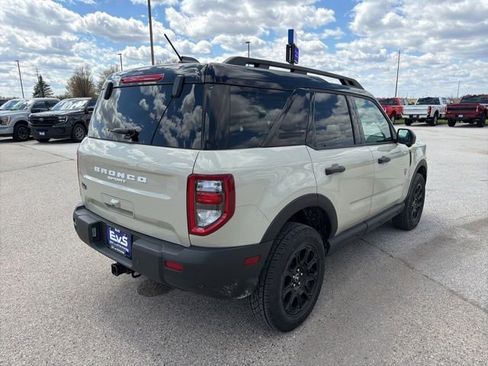 Used 2025 Ford Bronco Sport Outer Banks w/ Outer Banks Tech Package+ AWD/4WD image 5