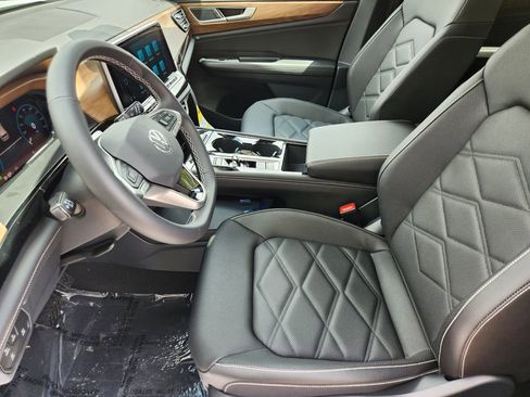 New 2026 Volkswagen Atlas SE AWD/4WD image 4