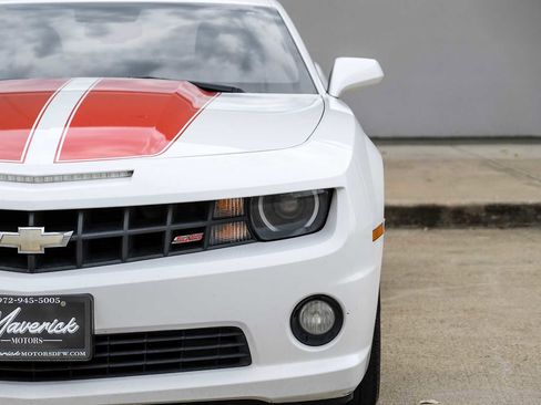 Used 2011 Chevrolet Camaro SS w/ RS Package image 37