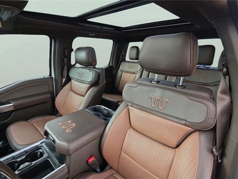 Used 2025 Ford F450 King Ranch w/ FX4 Off-Road Package image 18