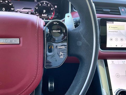 Used 2021 Land Rover Range Rover Sport HST image 23