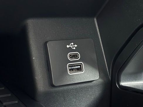 New 2025 Ford Ranger XLT image 38