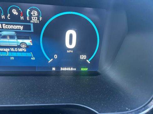 Used 2022 Ford F150 Lariat w/ Equipment Group 502A High image 17