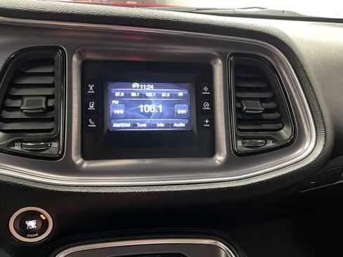 Used 2015 Dodge Challenger SXT w/ Super Sport Group (SS/T) RWD image 9