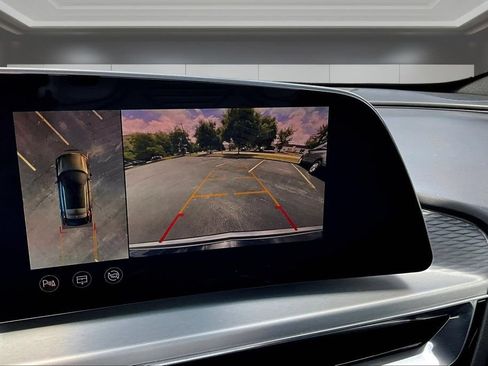 Certified 2024 Cadillac Lyriq Luxury AWD/4WD image 14