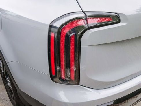Used 2024 Kia Telluride EX X-Line AWD/4WD image 13