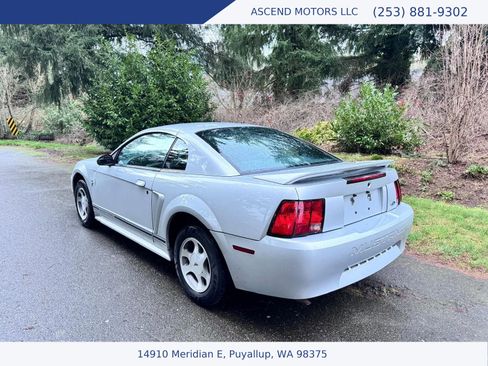 Used 2000 Ford Mustang Coupe image 3