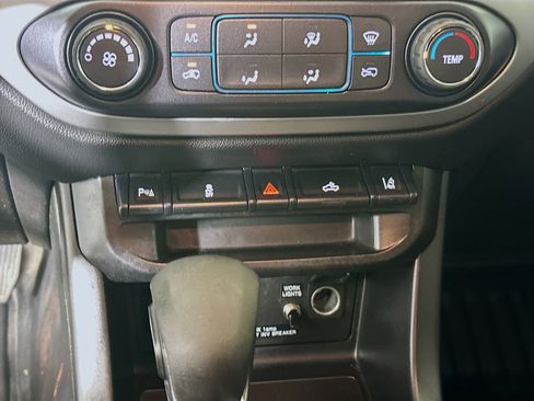 Used 2022 Chevrolet Colorado LT w/ Fleet Safety Package RWD image 22