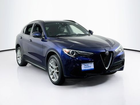 Used 2018 Alfa Romeo Stelvio Ti Sport AWD/4WD image 3