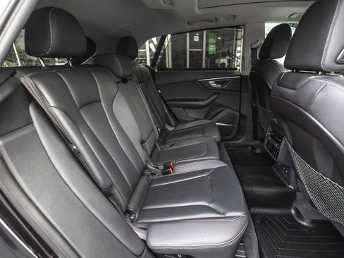 Used 2019 Audi Q8 Prestige w/ Adaptive Chassis Package image 34