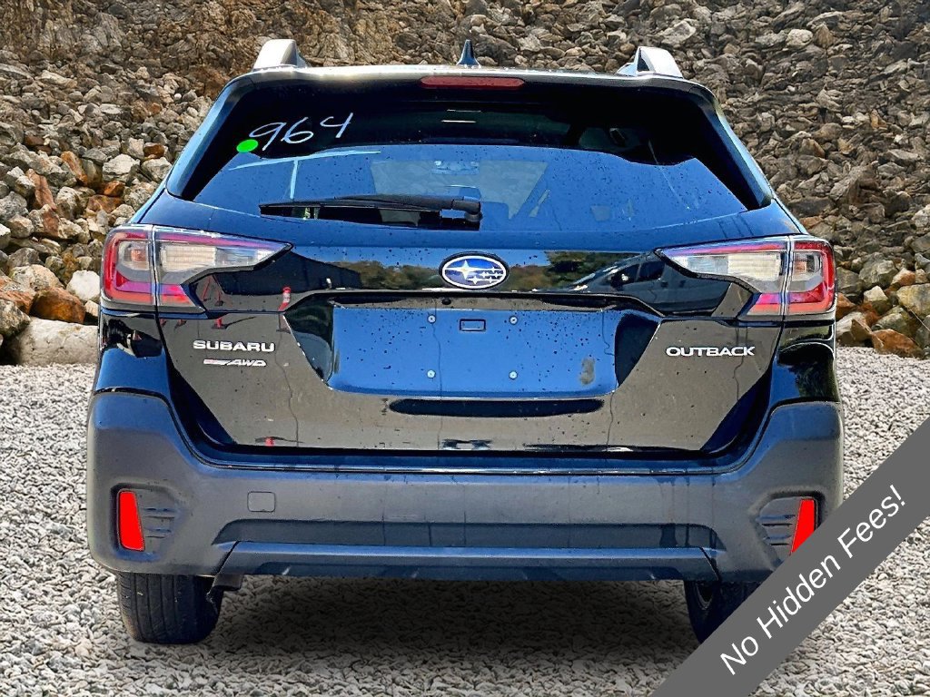 Used 2022 Subaru Outback Premium AWD/4WD image 4
