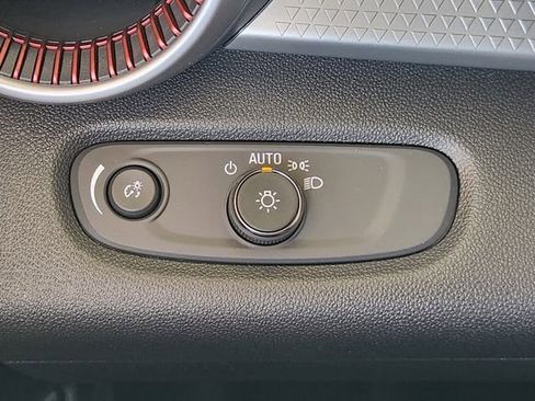 New 2026 Chevrolet Trax RS w/ Driver Confidence Package FWD image 18