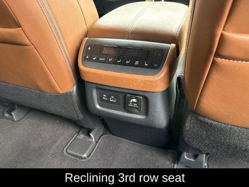 Certified 2023 Nissan Pathfinder Platinum AWD/4WD image 22