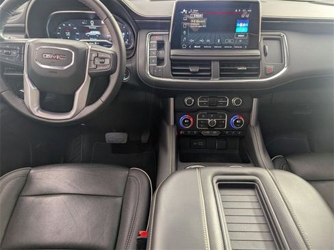 Used 2023 GMC Yukon SLT image 27