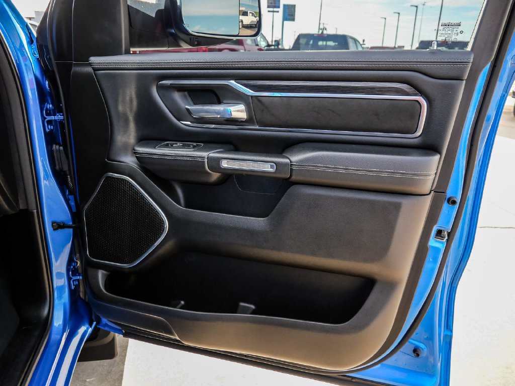 Used 2024 RAM 1500 Laramie RWD image 22