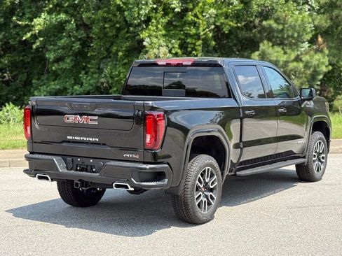 New 2026 GMC Sierra 1500 AT4 w/ AT4 Premium Package AWD/4WD image 14