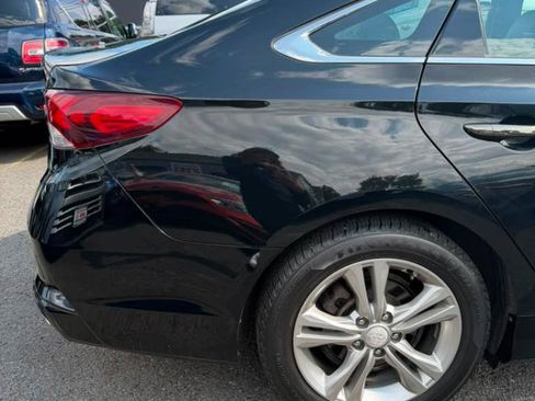 Used 2019 Hyundai Sonata Sport w/ Tech Package 03 FWD image 27