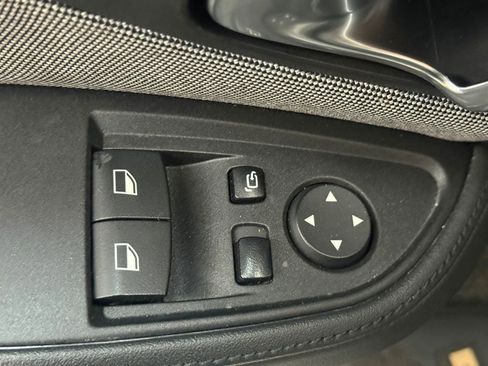 Used 2018 BMW i3 image 20