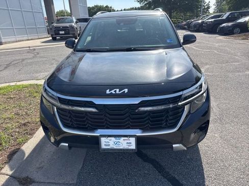 Used 2024 Kia Seltos EX AWD/4WD image 4