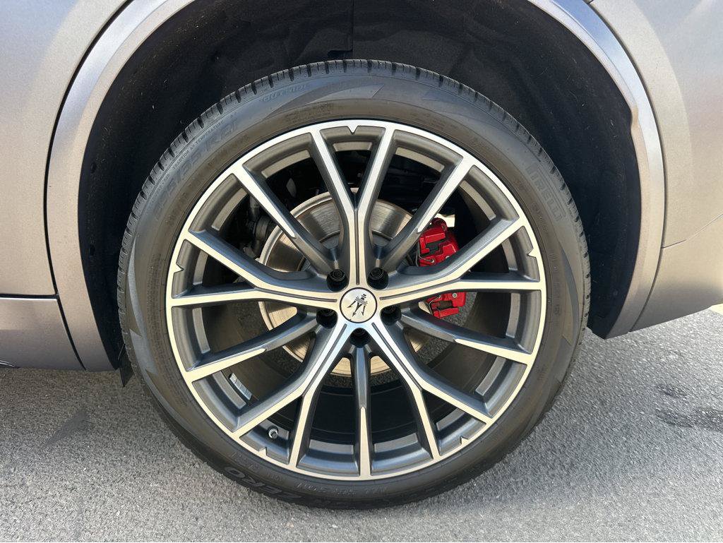 Used 2023 Maserati Grecale Modena AWD/4WD image 14