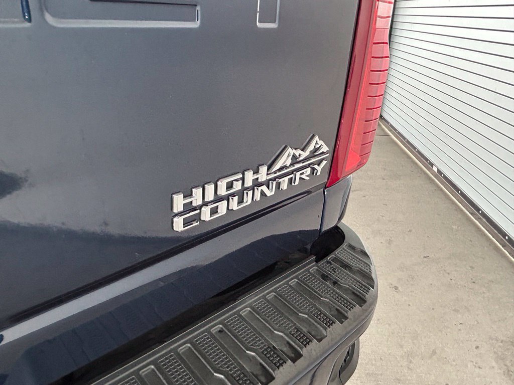 Used 2021 Chevrolet Silverado 3500 High Country AWD/4WD image 47