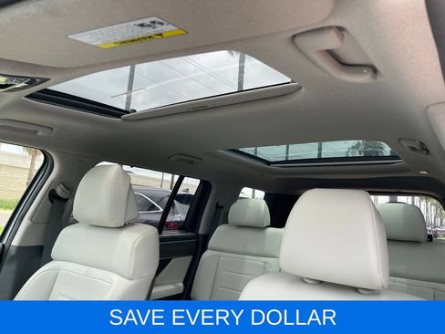 Used 2024 Hyundai Santa Fe Limited AWD/4WD image 25