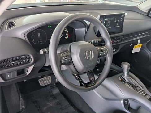 New 2026 Honda HR-V LX image 3