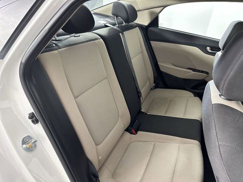 Used 2021 Hyundai Accent SEL image 28