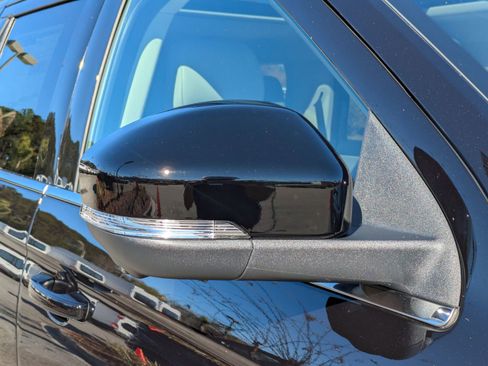 New 2025 Ford Expedition Max Active image 12