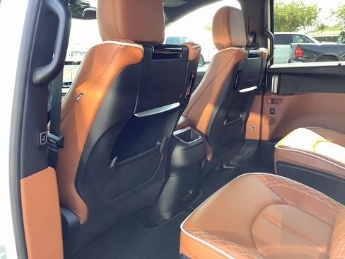 Used 2024 Chrysler Pacifica Pinnacle image 28