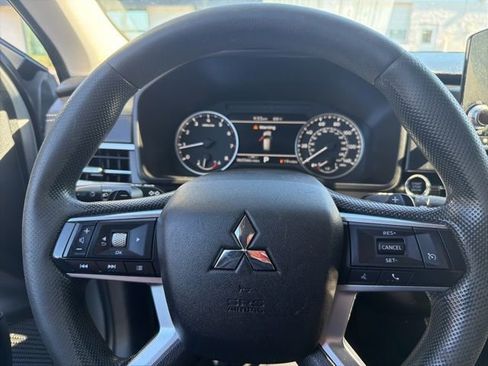 Used 2022 Mitsubishi Outlander ES AWD/4WD image 16