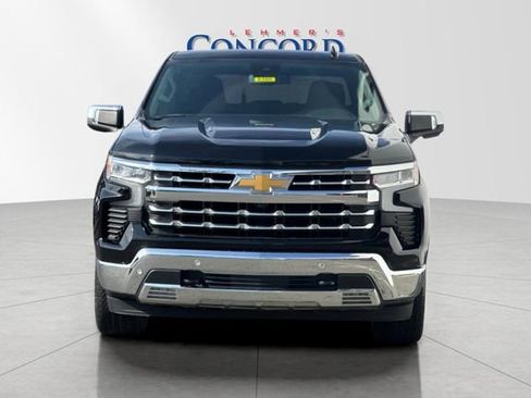 Used 2023 Chevrolet Silverado 1500 LTZ w/ LTZ Premium Package image 9
