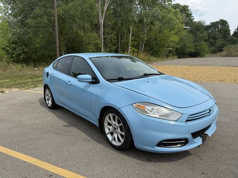 Used 2013 Dodge Dart SXT FWD image 3