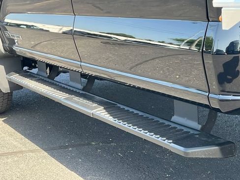 New 2026 Ford F550 4x4 Crew Cab image 15