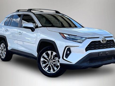Used 2025 Toyota RAV4 XLE Premium FWD image 1