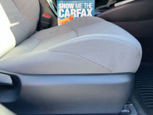 Used 2022 Toyota Corolla SE image 49