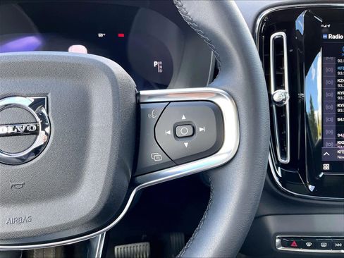 Used 2023 Volvo XC40 Recharge Plus w/ Protection Package Premier image 22