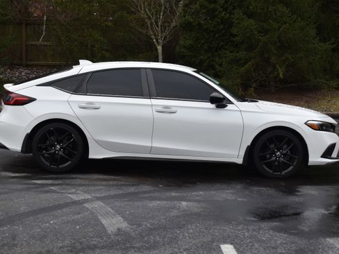 Certified 2023 Honda Civic Sport image 31