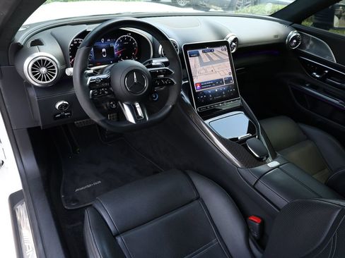 Used 2022 Mercedes-Benz SL 63 AMG 4MATIC image 16