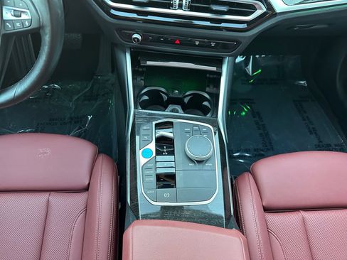 Used 2023 BMW i4 eDrive35 w/ Premium Package RWD image 11