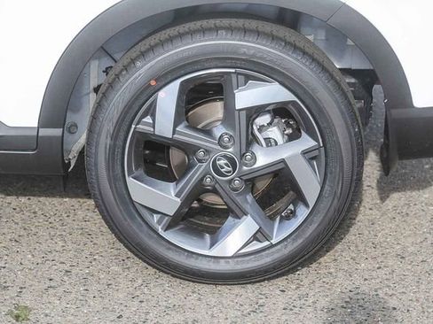 New 2026 Hyundai Venue SEL image 12