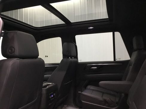 Used 2025 Chevrolet Tahoe Z71 w/ Comfort Package image 14