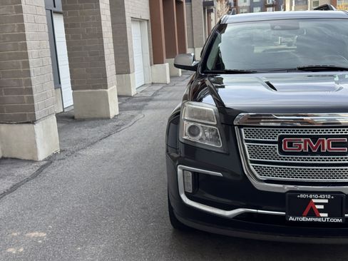 Used 2017 GMC Terrain Denali image 8