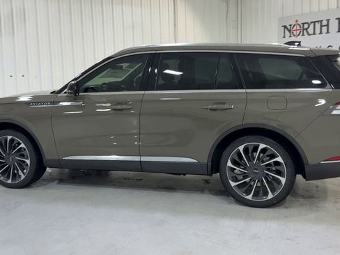 New 2026 Lincoln Aviator Reserve w/ Illumination Package image 7